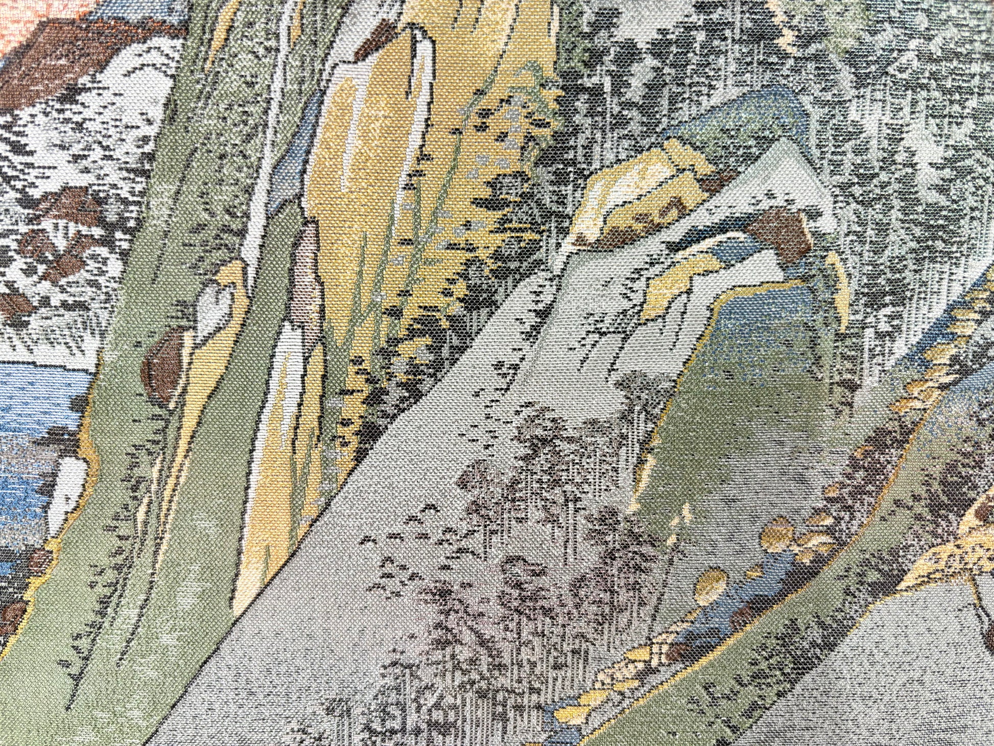 Nishijin Brocade Textile Artwork Fifty-Three Stations of the Tokaido: Hakone detail