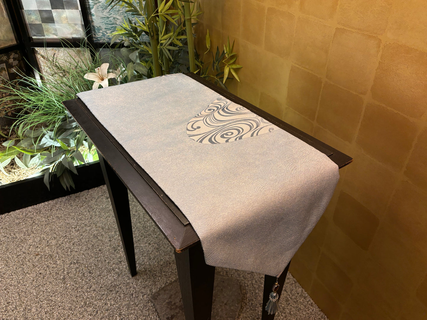 Extra-fine woven Nishijin textile accessories:  Table Runner